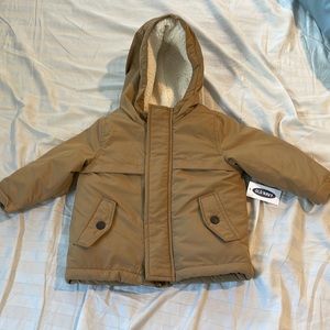 New with tags old navy baby 12-18 months coat with hood